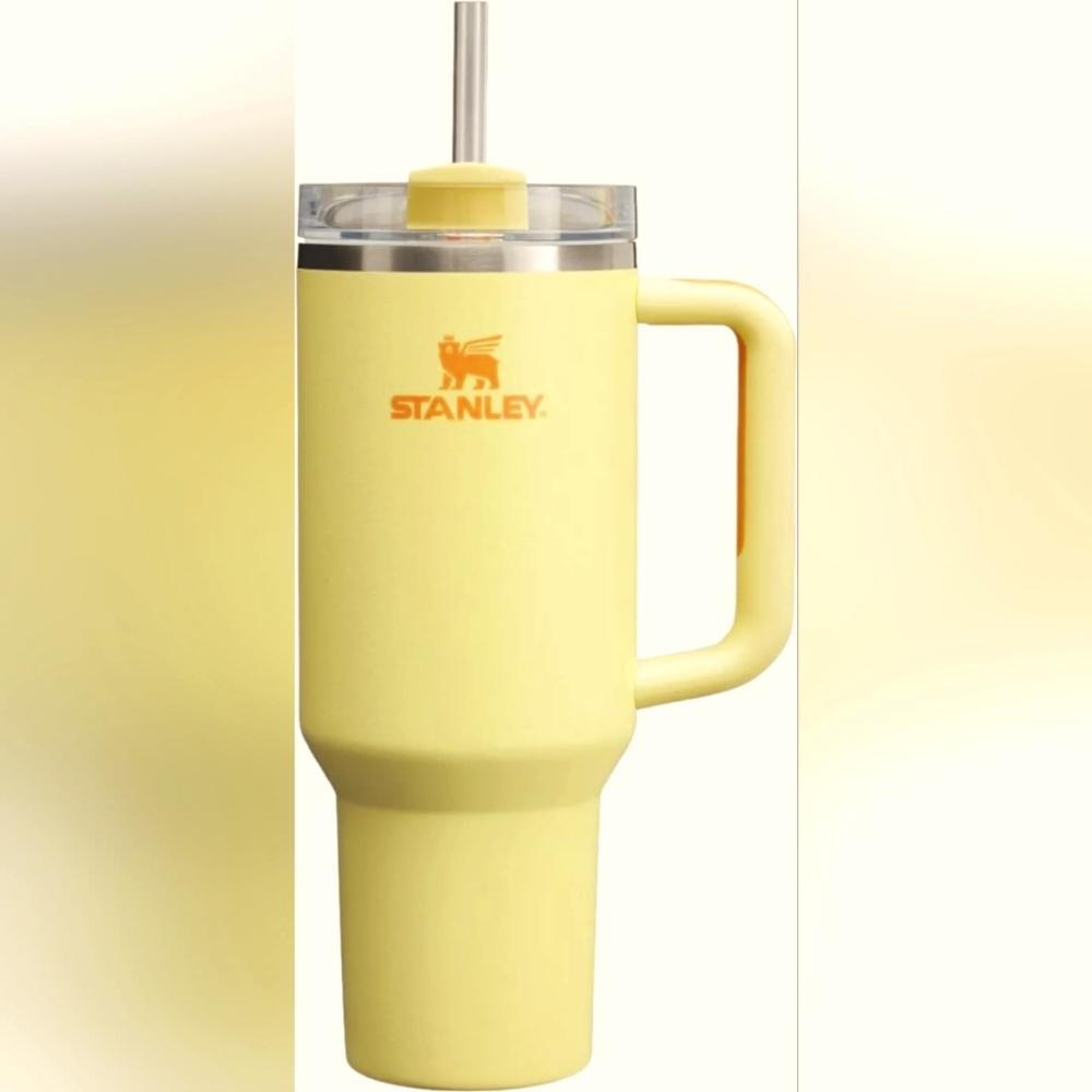 Stanley tumbler yellow/orange